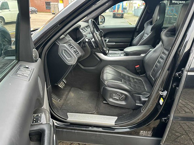 Land rover - 2015 - range rover sport - 5.0 v8 sc. svr 550pk automaat - personenauto - afbeelding 2 van  27