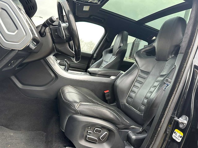 Land rover - 2015 - range rover sport - 5.0 v8 sc. svr 550pk automaat - personenauto - afbeelding 3 van  27