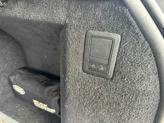 Land rover - 2015 - range rover sport - 5.0 v8 sc. svr 550pk automaat - personenauto - afbeelding 20 van  27