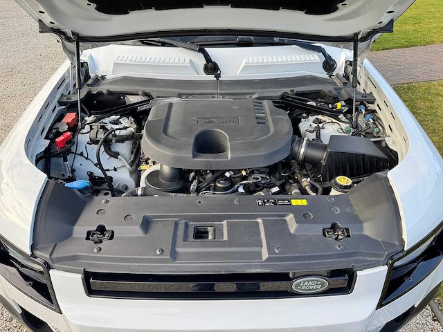 Land rover - 2021 - defender 110 - 3.0 d250 110x se 7p. - l-894-gl - 2021 - afbeelding 32 van  41