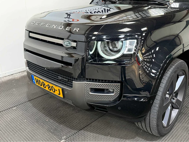 Land rover - defender - 110 3.0 p400 110 xs ed - personenauto - 2022 - afbeelding 31 van  39