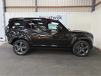 Land rover - defender - 110 3.0 p400 110 xs ed - personenauto - 2022 - afbeelding 35 van  39