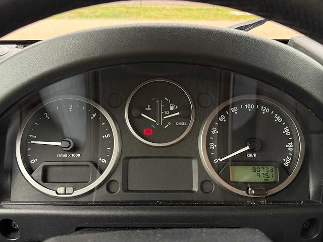 Land rover - defender - 2.4 td 110" e vp-662-v 2009 iaw - afbeelding 17 van  19