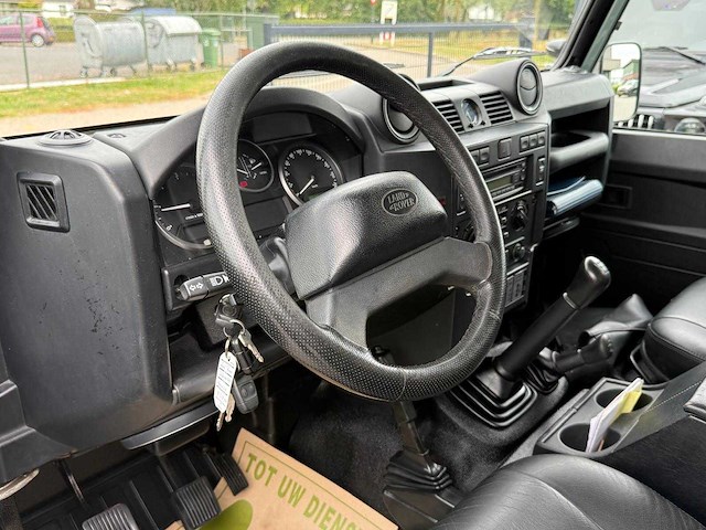 Land rover - defender - 2.4 td 110" e vp-662-v 2009 iaw - afbeelding 18 van  19
