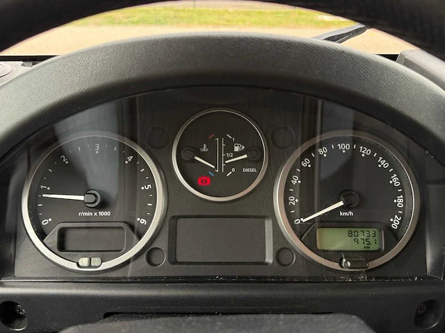 Land rover - defender - 2.4 td 110" e vp-662-v 2009 iaw - afbeelding 10 van  19