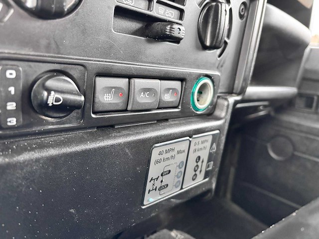 Land rover - defender - 2.4 td 130" s cr.cab - 99 dkm - 71-vvn-3 - pick-up truck - 2008 - afbeelding 9 van  25