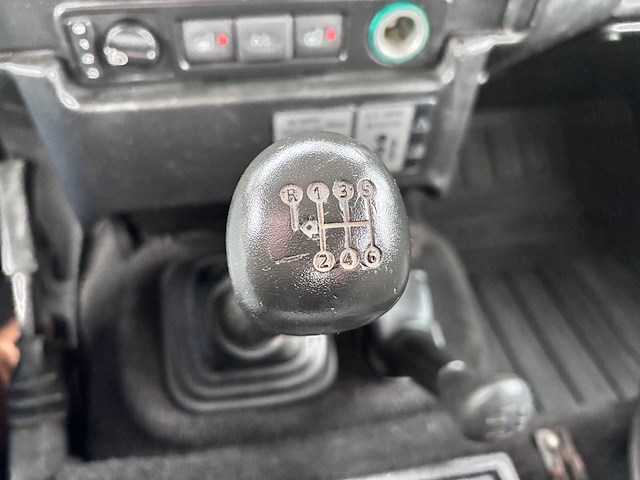 Land rover - defender - 2.4 td 130" s cr.cab - 99 dkm - 71-vvn-3 - pick-up truck - 2008 - afbeelding 10 van  25