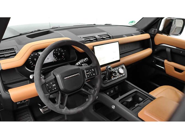 Land rover - defender 110 - 5.0 p525 110 v8 c ed - x-310-zg - 2023 - afbeelding 5 van  38
