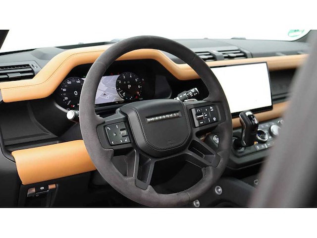 Land rover - defender 110 - 5.0 p525 110 v8 c ed - x-310-zg - 2023 - afbeelding 17 van  38