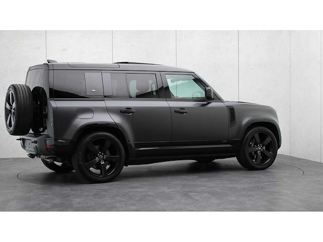 Land rover - defender 110 - 5.0 p525 110 v8 c ed - x-310-zg - 2023 - afbeelding 37 van  38