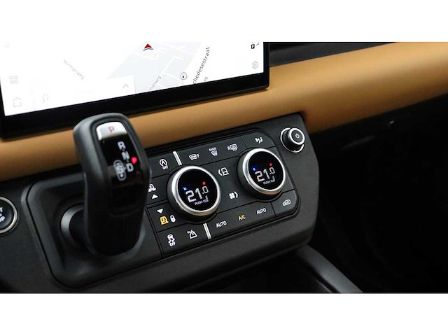 Land rover - defender 110 - 5.0 p525 110 v8 c ed - x-310-zg - 2023 - afbeelding 11 van  39