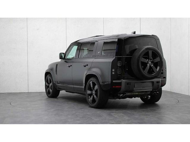 Land rover - defender 110 - 5.0 p525 110 v8 c ed - x-310-zg - 2023 - afbeelding 35 van  39