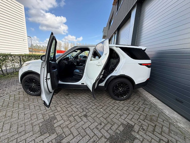 Land rover - discovery - 2.0 se td4 - car - 2017 - afbeelding 6 van  28