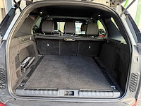 Land rover - discovery - 2.0 se td4 - car - 2017 - afbeelding 14 van  28