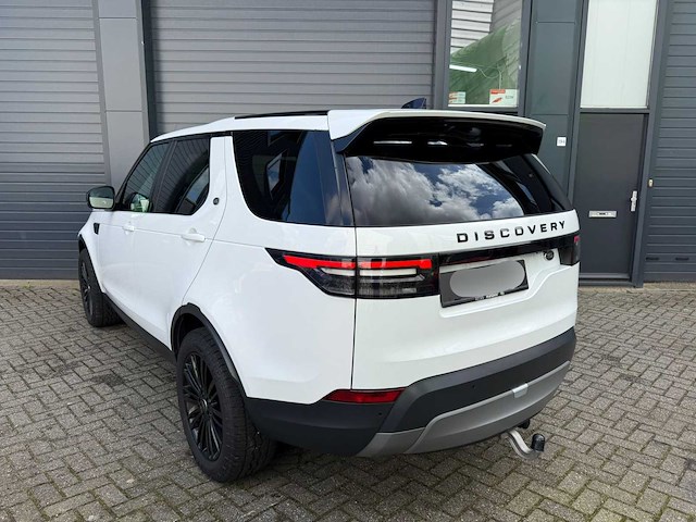 Land rover - discovery - 2.0 se td4 - car - 2017 - afbeelding 24 van  28