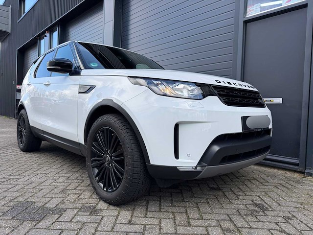 Land rover - discovery - 2.0 se td4 - car - 2017 - afbeelding 27 van  28