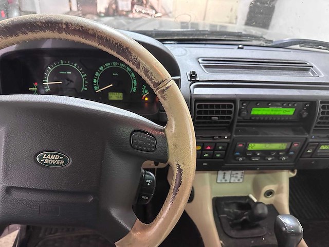 Land rover - discovery - 2.5 td5 hse automaat- 24-nn-zz- 2004 - afbeelding 18 van  19