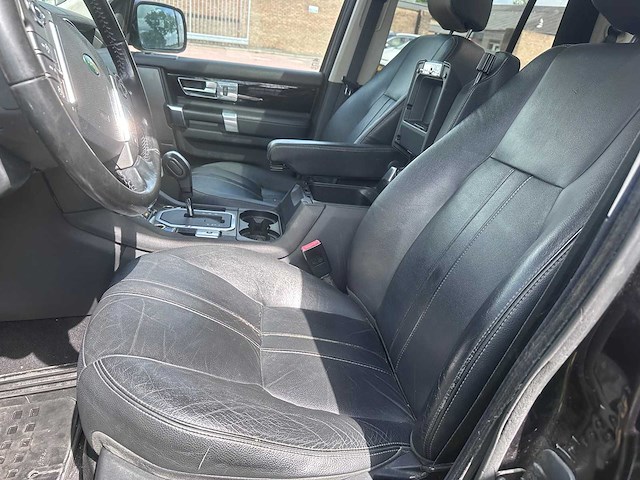 Land rover - discovery - 3.0 sdv6 hse -automaat kf-021-z - 2010 - afbeelding 3 van  8