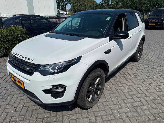 Land rover - discovery sport - 2.0 td4 se p-019-hp 2017 iaw - afbeelding 1 van  9