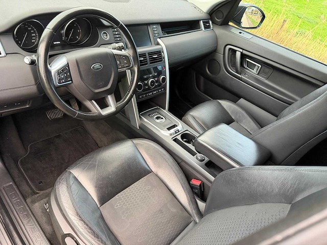 Land rover - discovery sport - 2.0 td4 us se dyn v375nk 2017 iaw - afbeelding 15 van  15