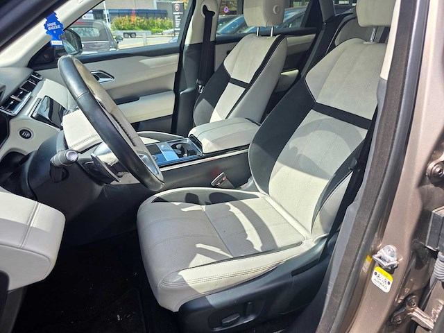 Land rover - range rover velar - 2.0 i4 awd hse - 2018 - n-586-bz - afbeelding 11 van  16