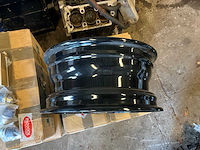Land rover 16” lichtmetalen velgenset 5x165,1 / 7jx16eh2 (5 velgen) - afbeelding 4 van  10