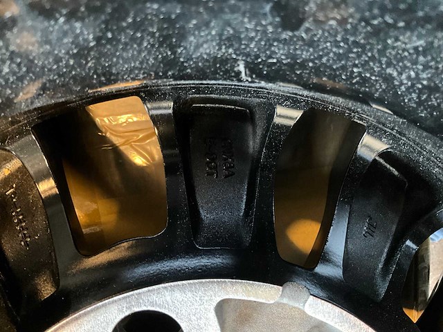 Land rover 16” lichtmetalen velgenset 5x165,1 / 7jx16eh2 (5 velgen) - afbeelding 5 van  5