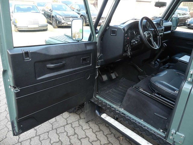 Land rover defender 110 station (2014) diesel - afbeelding 10 van  39