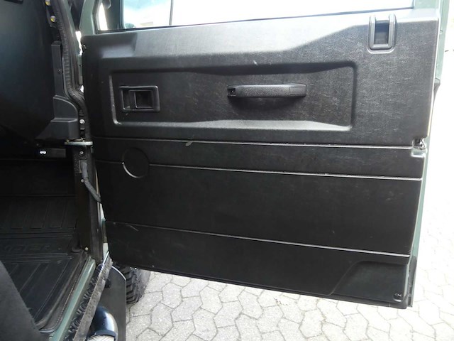 Land rover defender 110 station (2014) diesel - afbeelding 30 van  39