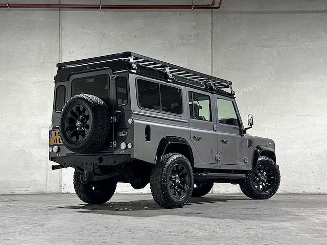 Land rover defender 2.5 ts5 110 sw s 122pk 2003, jrz-71-l youngtimer - afbeelding 2 van  32