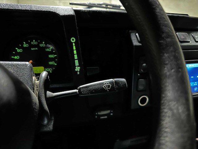 Land rover defender 2.5 ts5 110 sw s 122pk 2003, jrz-71-l youngtimer - afbeelding 15 van  32