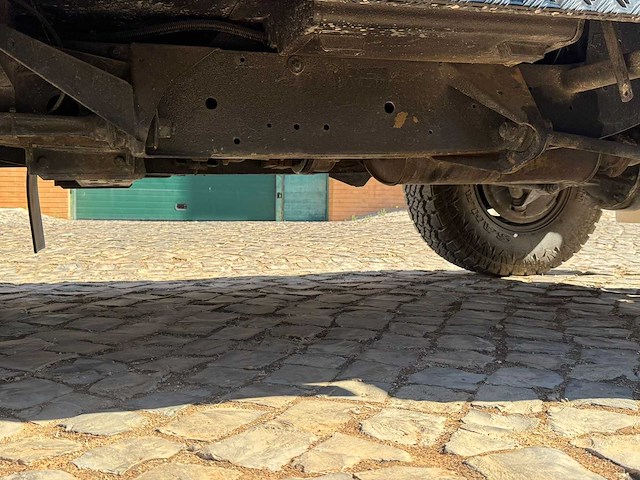 Land rover defender 90 2.5 td5 soft top | vtt-57-k - afbeelding 14 van  30