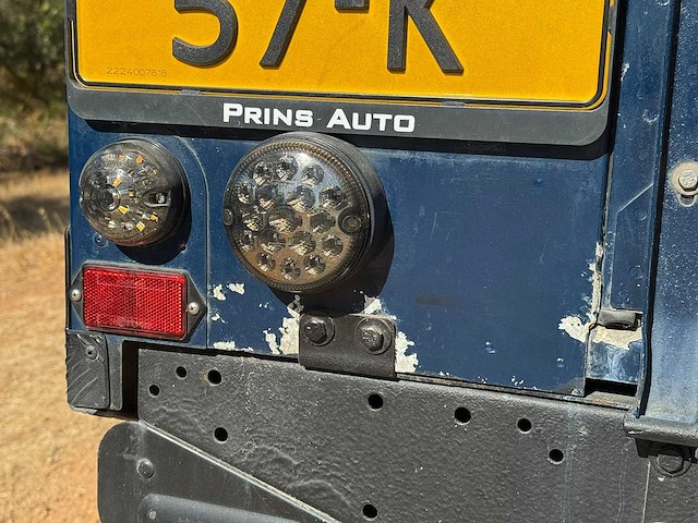 *** land rover defender 90 2.5 td5 soft top | vtt-57-k - afbeelding 24 van  30