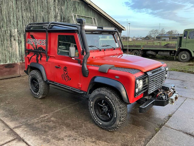 Land rover defender 90 4x4 bedrijfsauto - afbeelding 3 van  36