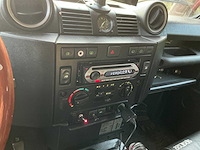 Land rover defender 90 4x4 bedrijfsauto - afbeelding 11 van  36