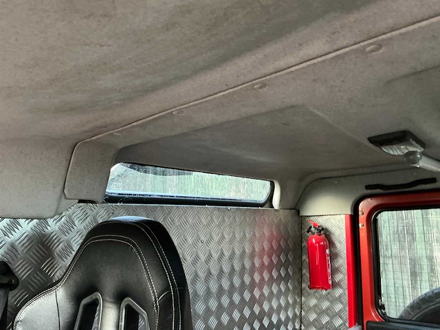 Land rover defender 90 4x4 bedrijfsauto - afbeelding 12 van  36
