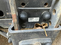 Land rover defender 90 4x4 bedrijfsauto - afbeelding 13 van  36