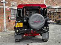 Land rover defender 90 v8 ls3-motor 430pk 1996 - afbeelding 14 van  36