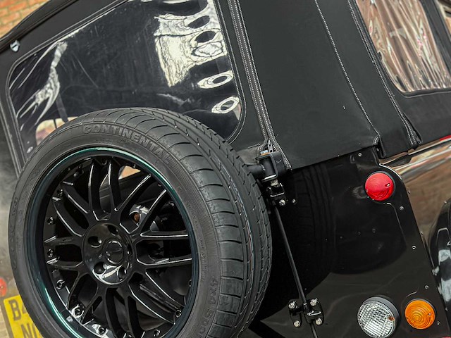 Land rover defender l315 700hp (5.0 v8 mustang-engine) 1985 - afbeelding 14 van  50