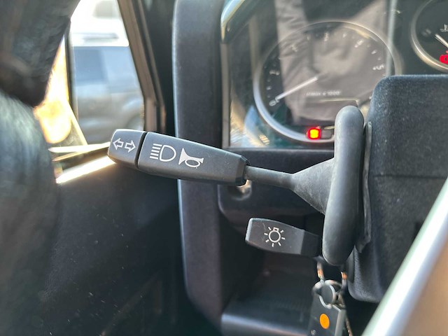 Land rover defender l315 700hp (5.0 v8 mustang-engine) 1985 - afbeelding 27 van  50