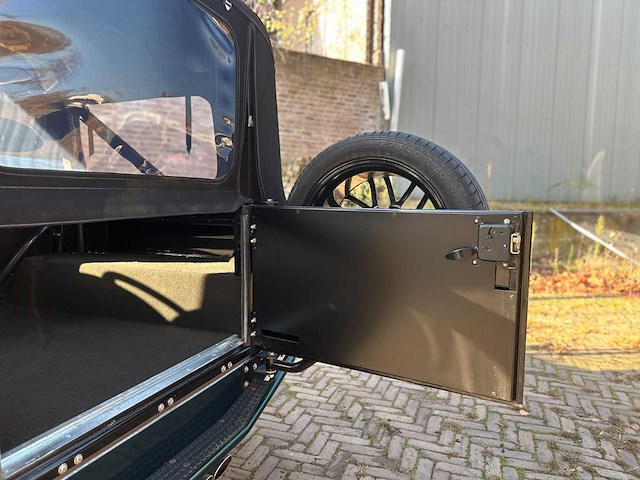 Land rover defender l315 700hp (5.0 v8 mustang-engine) 1985 - afbeelding 40 van  50