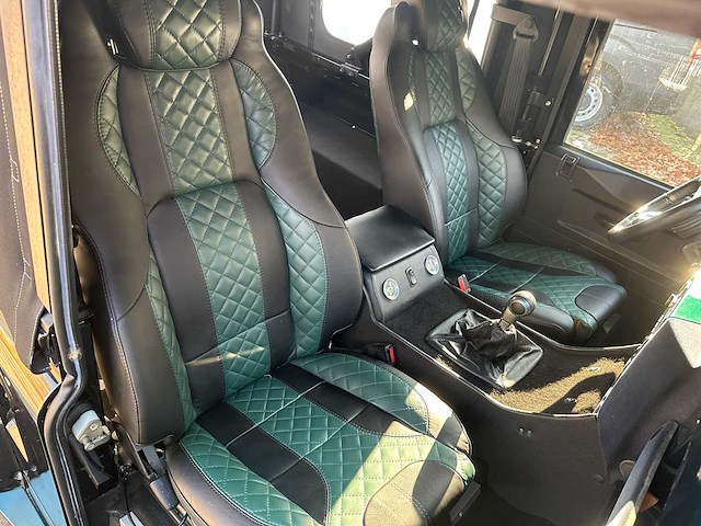 Land rover defender l315 700hp (5.0 v8 mustang-engine) 1985 - afbeelding 45 van  50