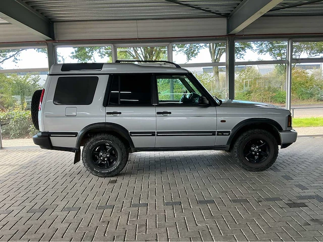 Land rover discovery 2.5 td5 e | 94-bp-sj 2004 btw auto - afbeelding 31 van  34