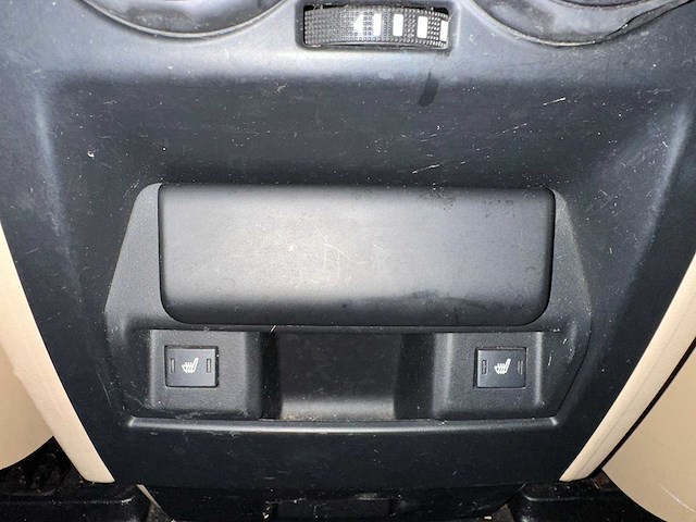 Land rover discovery 2.7 td v6 hse 6-zpv-21 - afbeelding 7 van  19