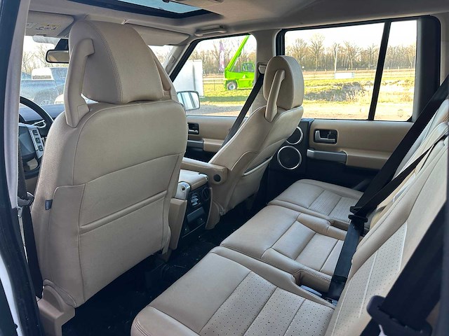 Land rover discovery 2.7 tdv6 hse 6-zpv-21 - afbeelding 4 van  4