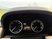 Land rover discovery 3.0 sdv6 black&white automaat; 52-rsv-1 - afbeelding 16 van  31