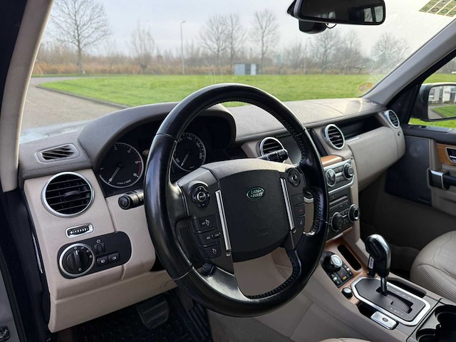 Land rover discovery 3.0 sdv6 black&whiten automaat, 52-rsv-1 - afbeelding 5 van  26