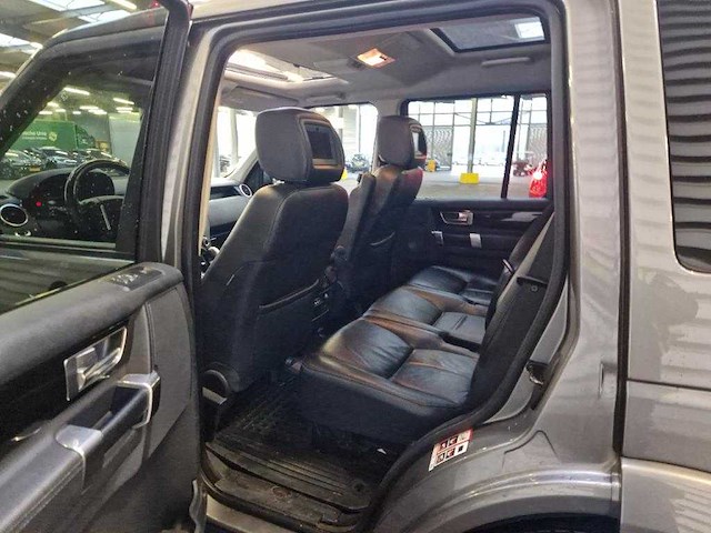 Land rover discovery 3.0 sdv6 hse , ; 35-sfz-5 - afbeelding 26 van  27