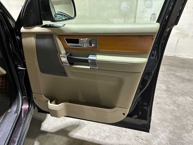 Land rover discovery 3.0 sdv6 hse 7-persoons 245pk 2011, 74-pds-1 - afbeelding 32 van  42