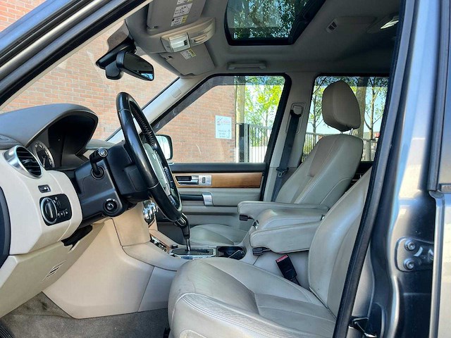 Land rover discovery 3.0 sdv6 hse grijs kenteken, automaat, 3-vld-34 - afbeelding 2 van  24